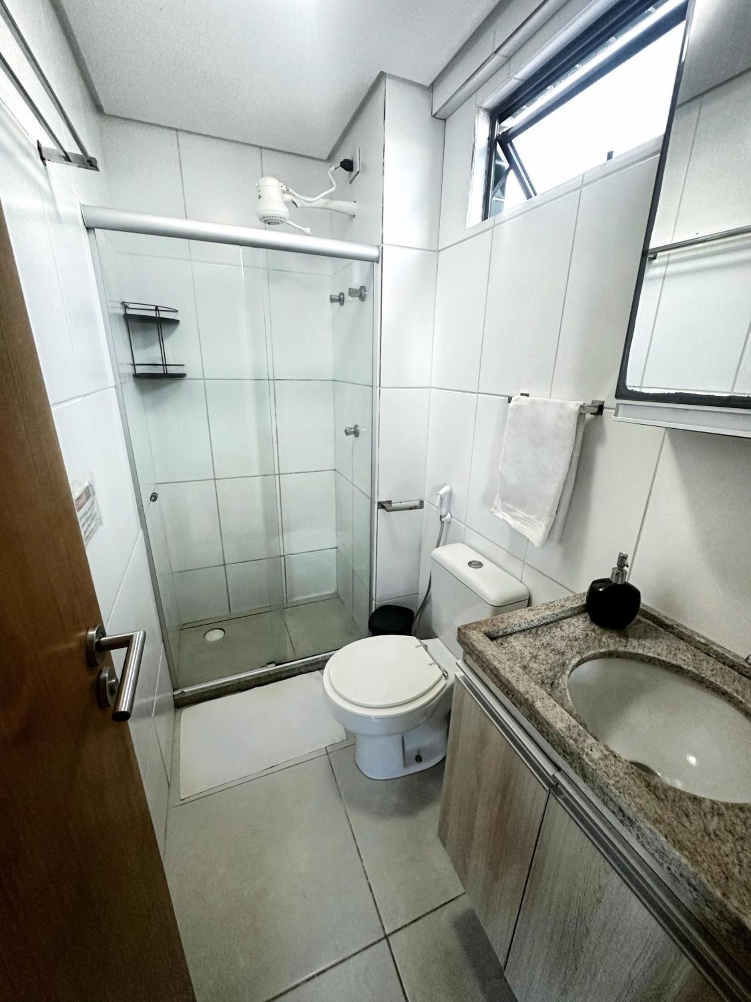 Flat 26º Andar Com Vista O Mar- Proximo Ao Shopping E A De Boa Viagem Apartment *